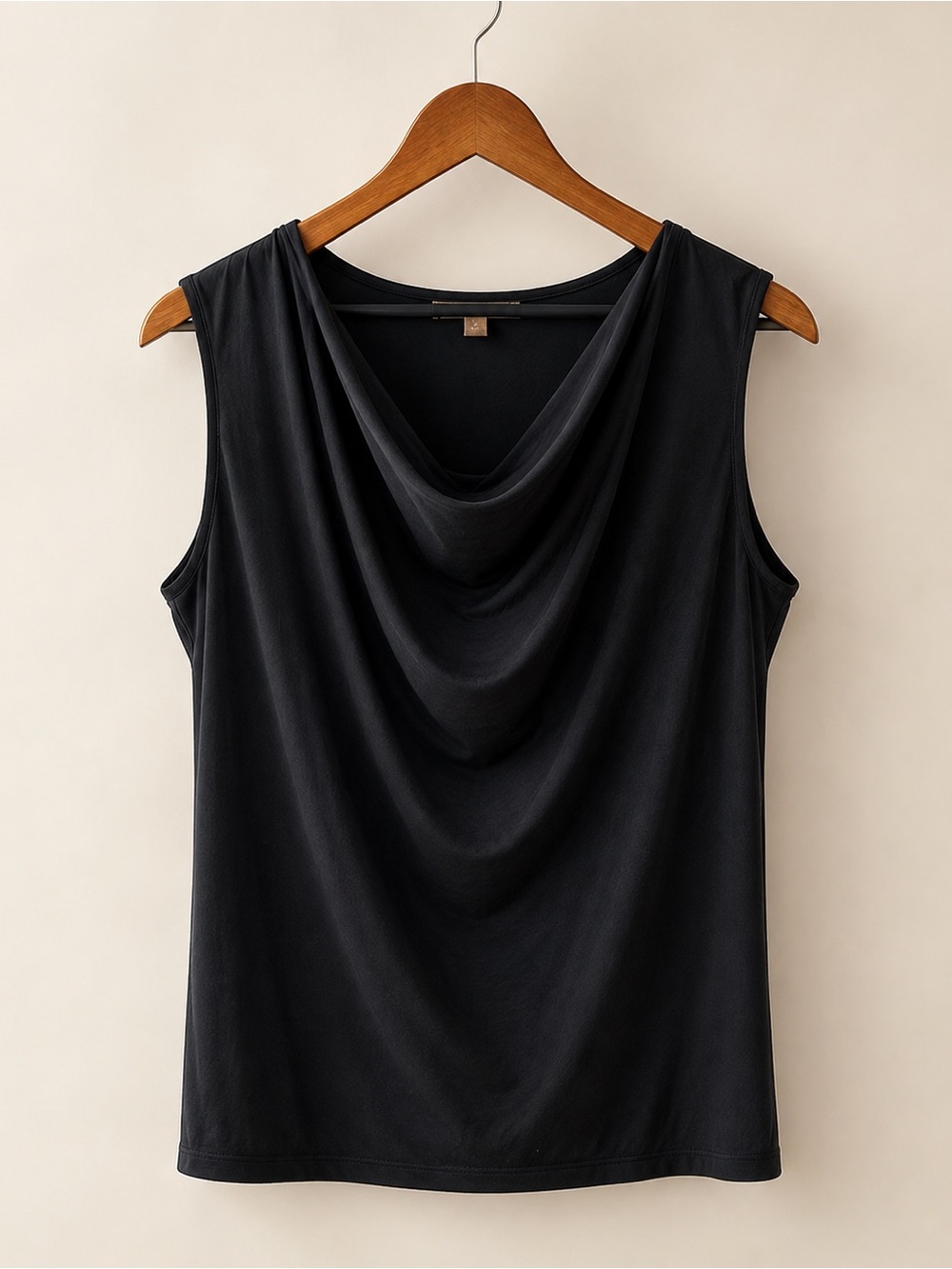 Black Cowl Sleeveless Tank Ellen Tracy Size Large EUC #693
